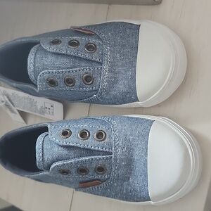 Slip on Sneakers 👟